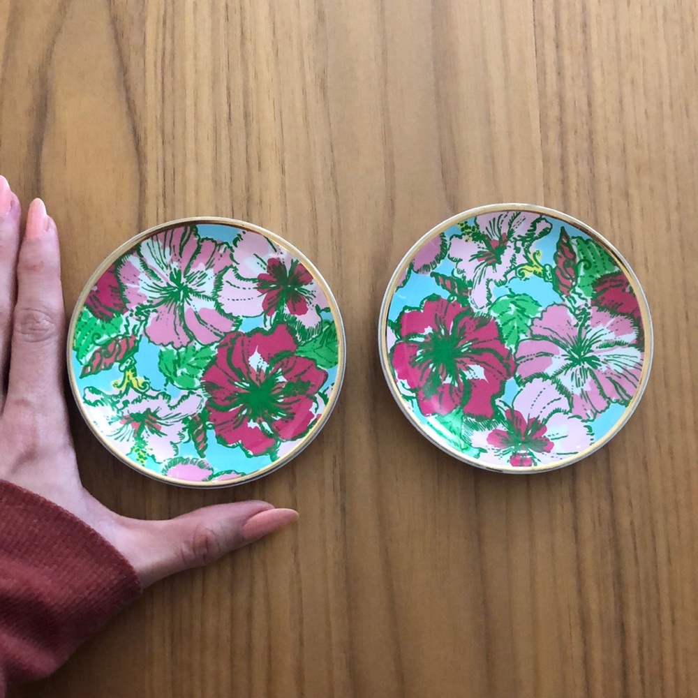 Lilly Pulitzer plates